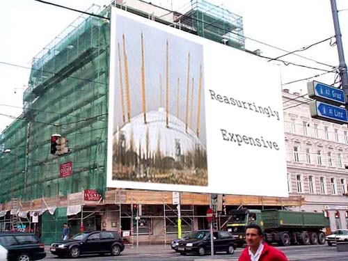 03039943_BILLBOARD